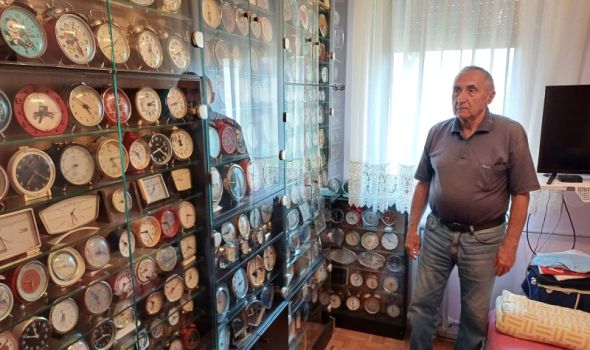 InfoKG u gostima kod deda Miće u Erdogliji – Impresivna kolekcija od 800 satova! (FOTO)