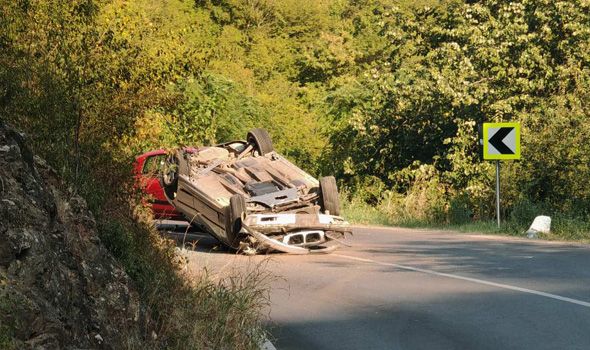 Prevrnuo se na krov BMW u Donjoj Sabanti